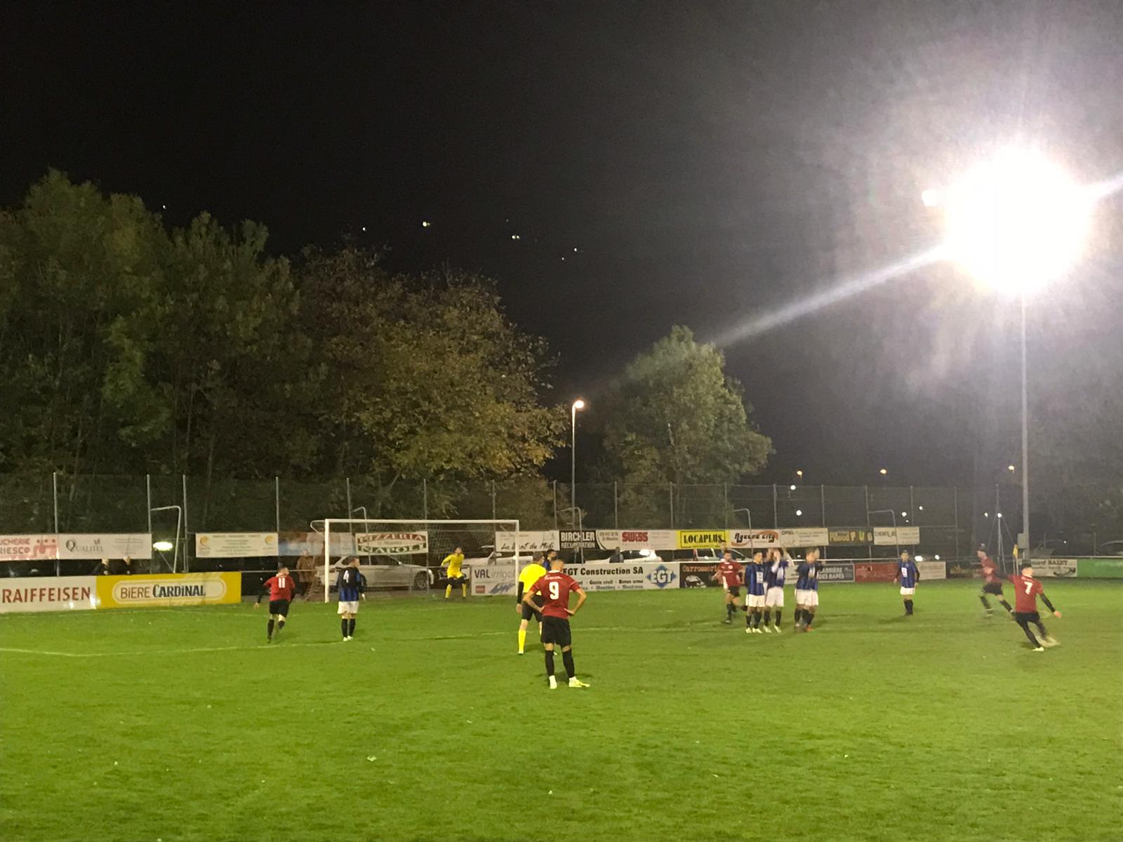 Football: Pendant que Monthey 2 cartonne, le derby chablaisien accouche d'un match nul